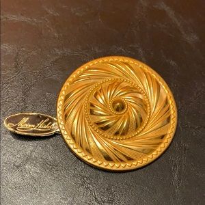 MIRIAM HASKELL GOLD-TONE BROOCH PIN